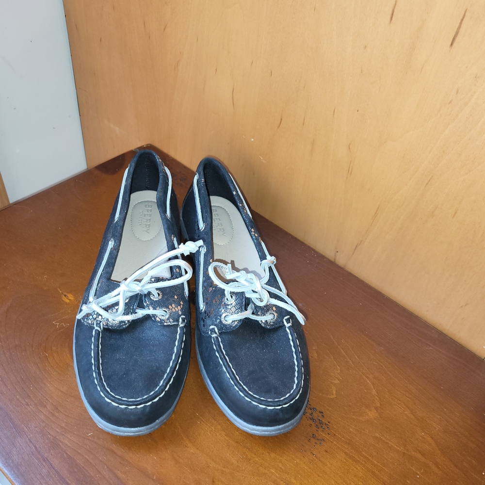 Sperry Navy Loafers with White Laces - Size 9
